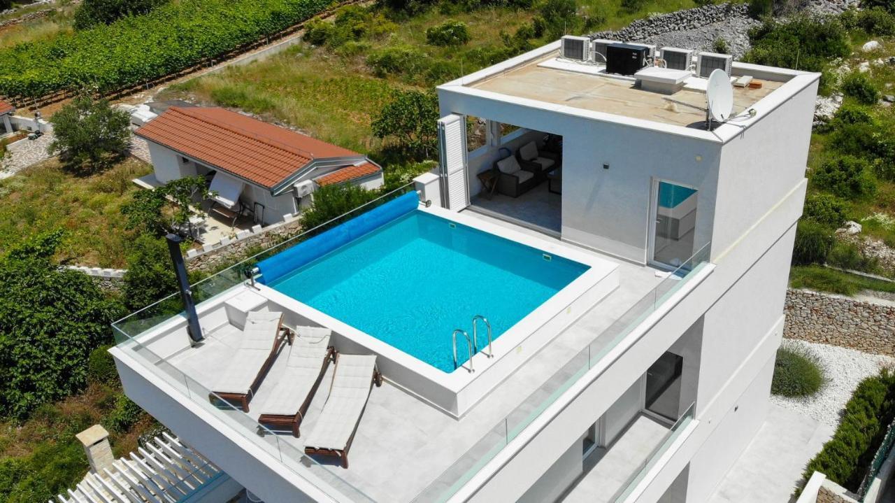 Villa Adastra Vinišće Buitenkant foto
